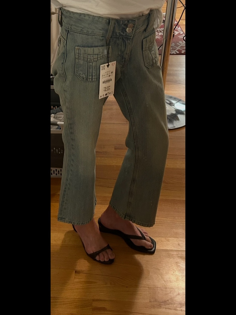 ZARA cropped jeans